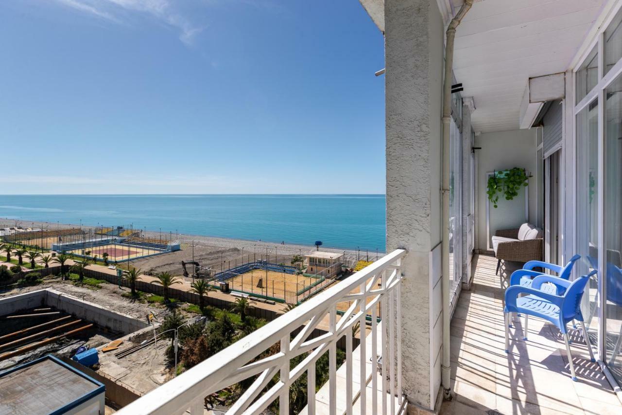 Apartment Magnolia Rustaveli 62 Batumi Exterior photo